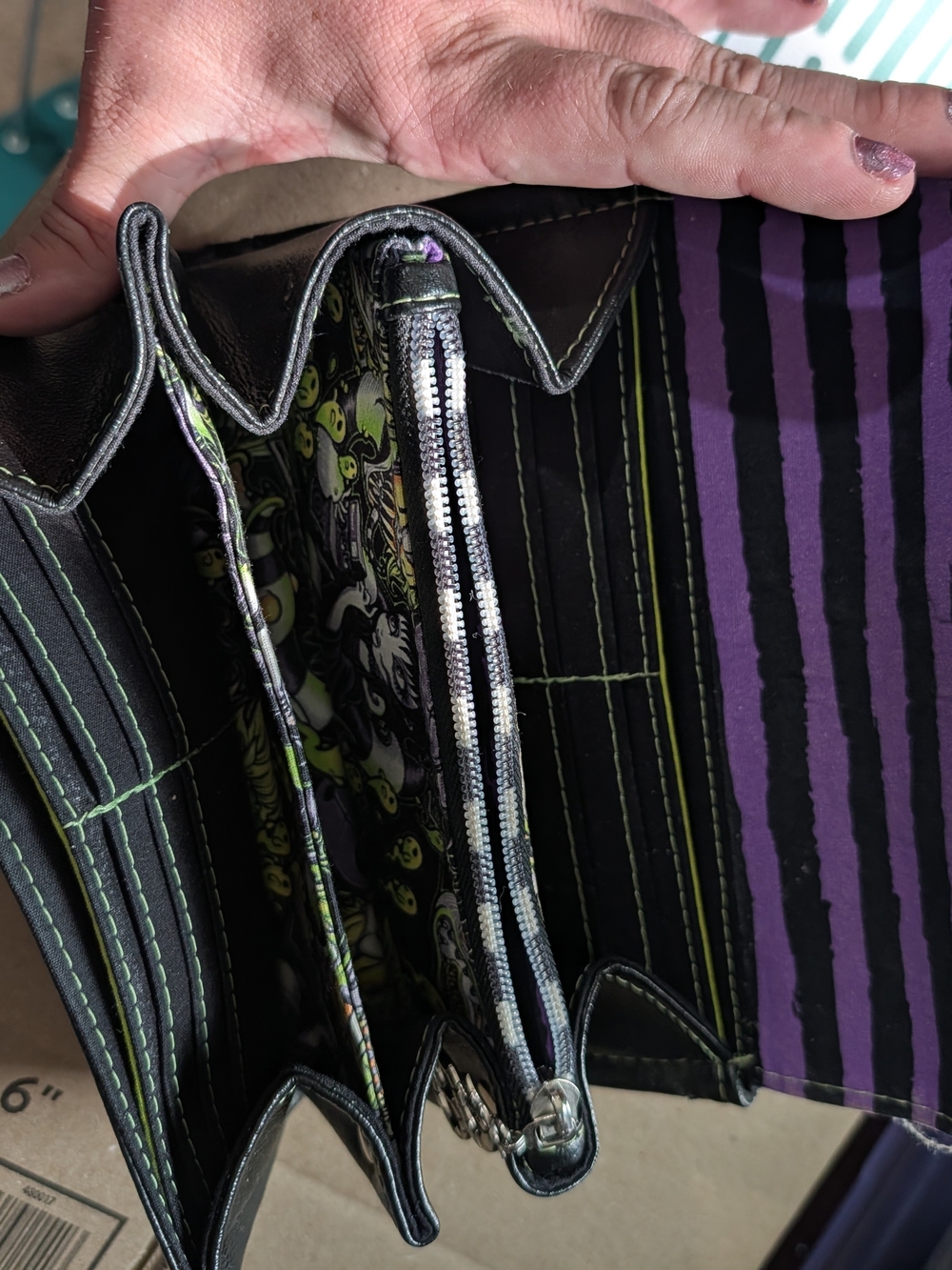 😍Sew Wicked Sweet Handmade Leather Beetlejuice Wallet. - Picture 9 of 16